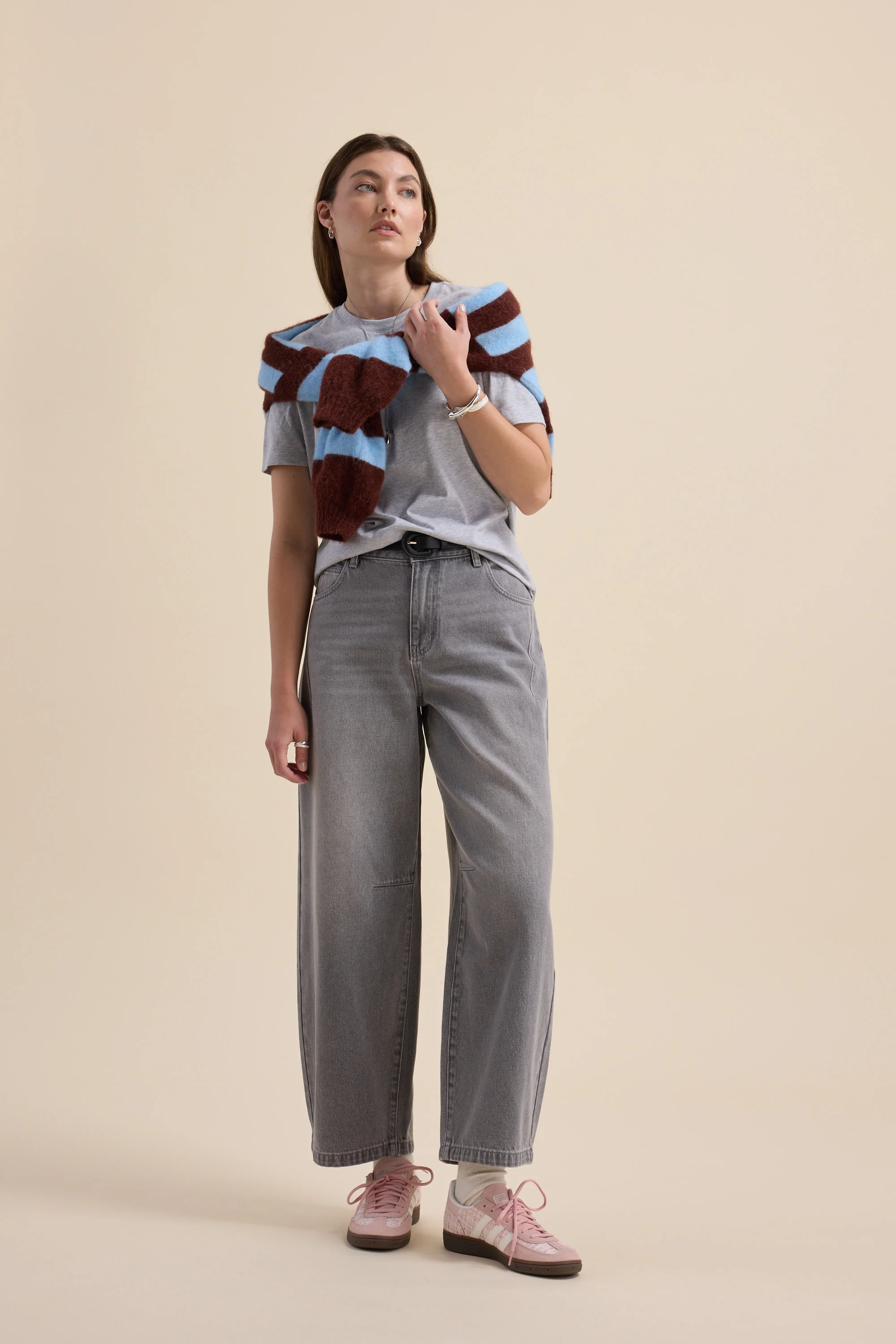 The Barrel Leg Jeans - Image 5