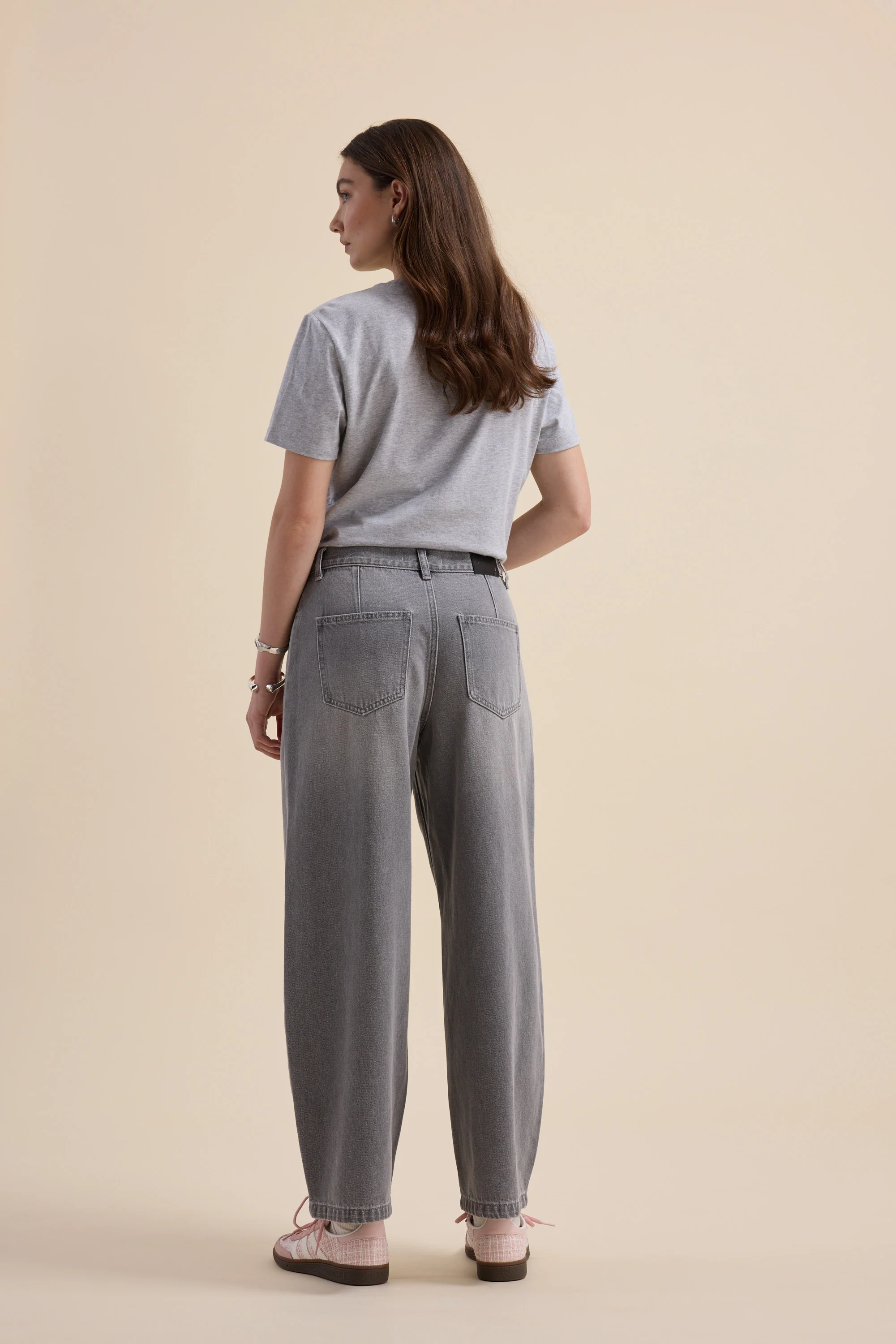 The Barrel Leg Jeans - Image 8