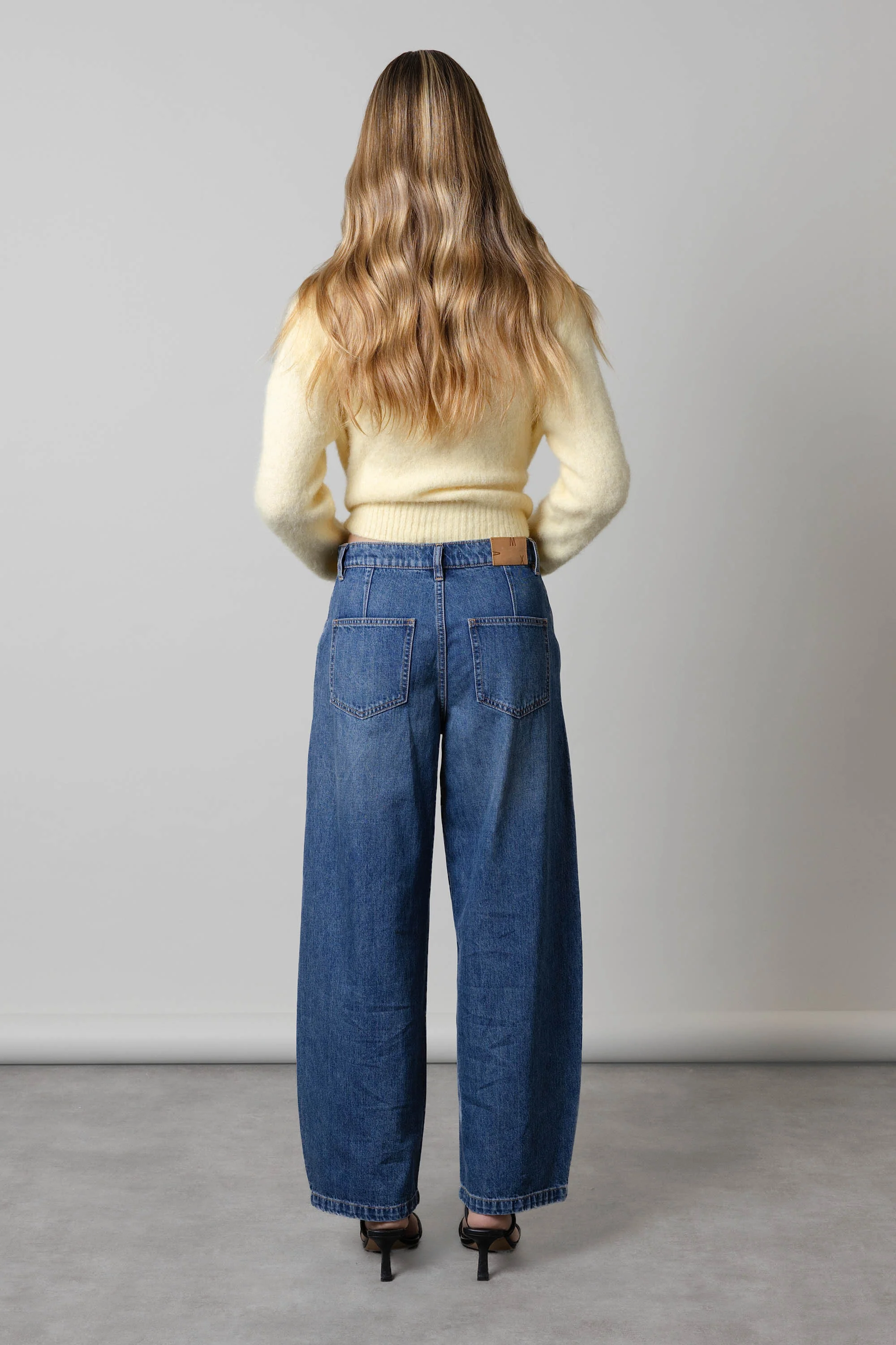 The Barrel Leg Jeans - Image 6
