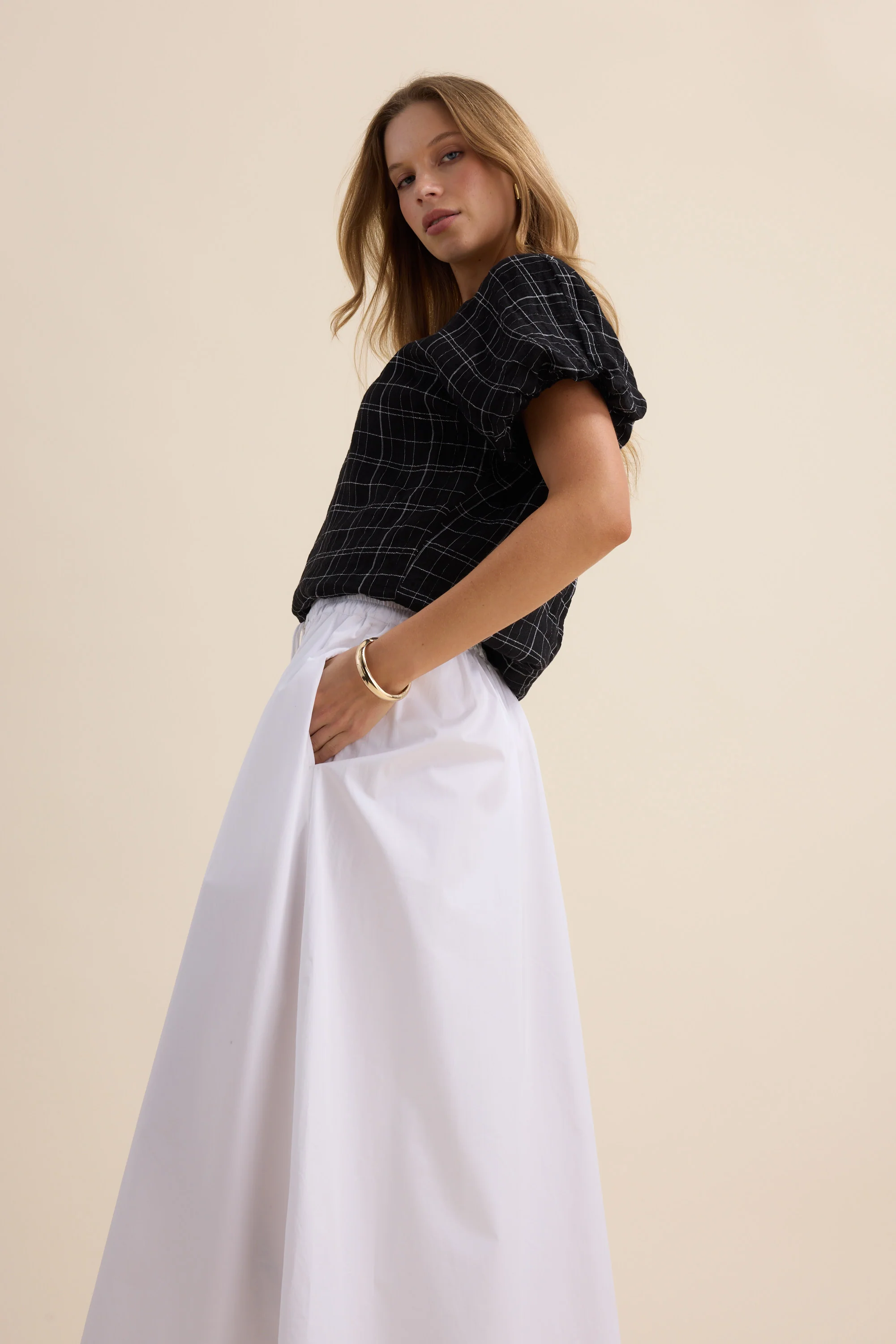 The Bubble Hem Top - Image 3
