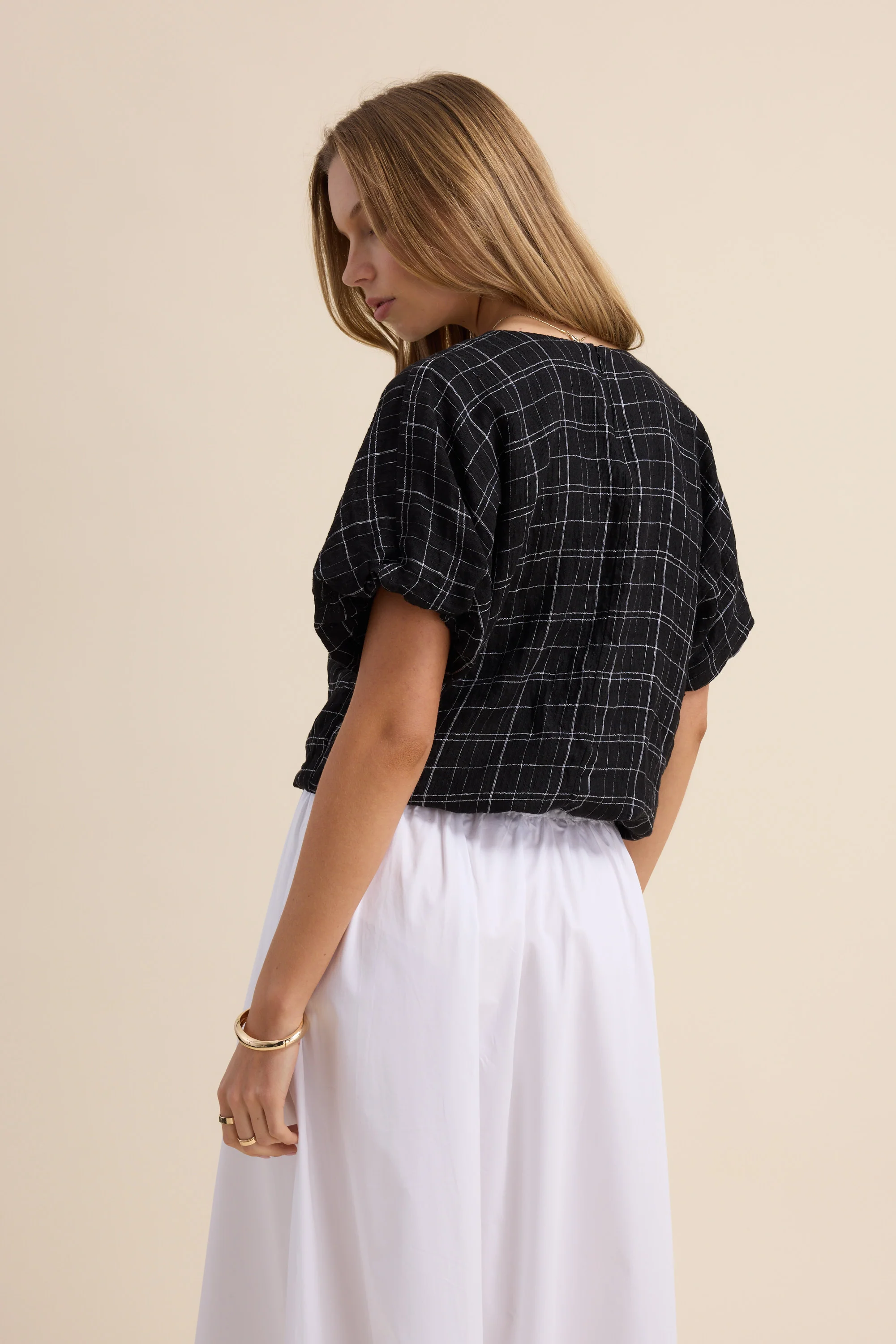 The Bubble Hem Top - Image 5