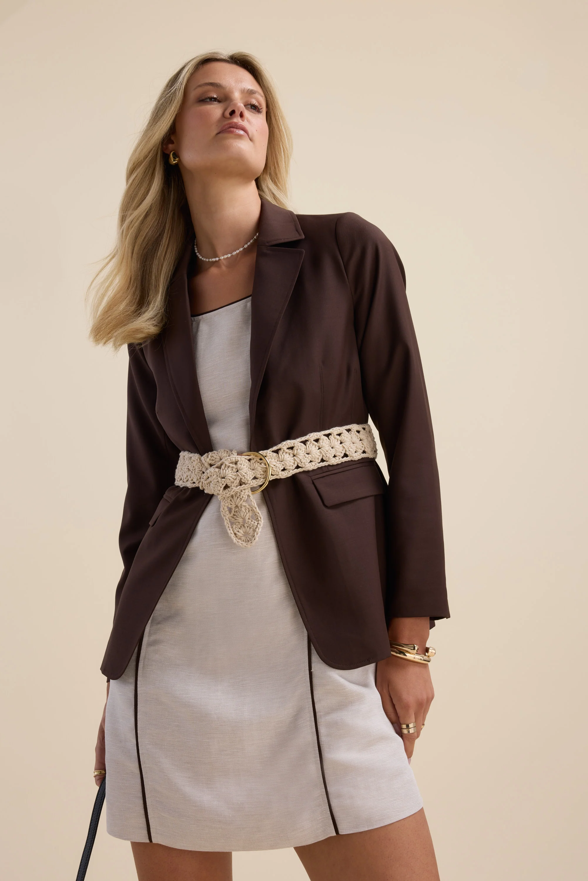 The Contrast Detail Mini Dress - Image 4