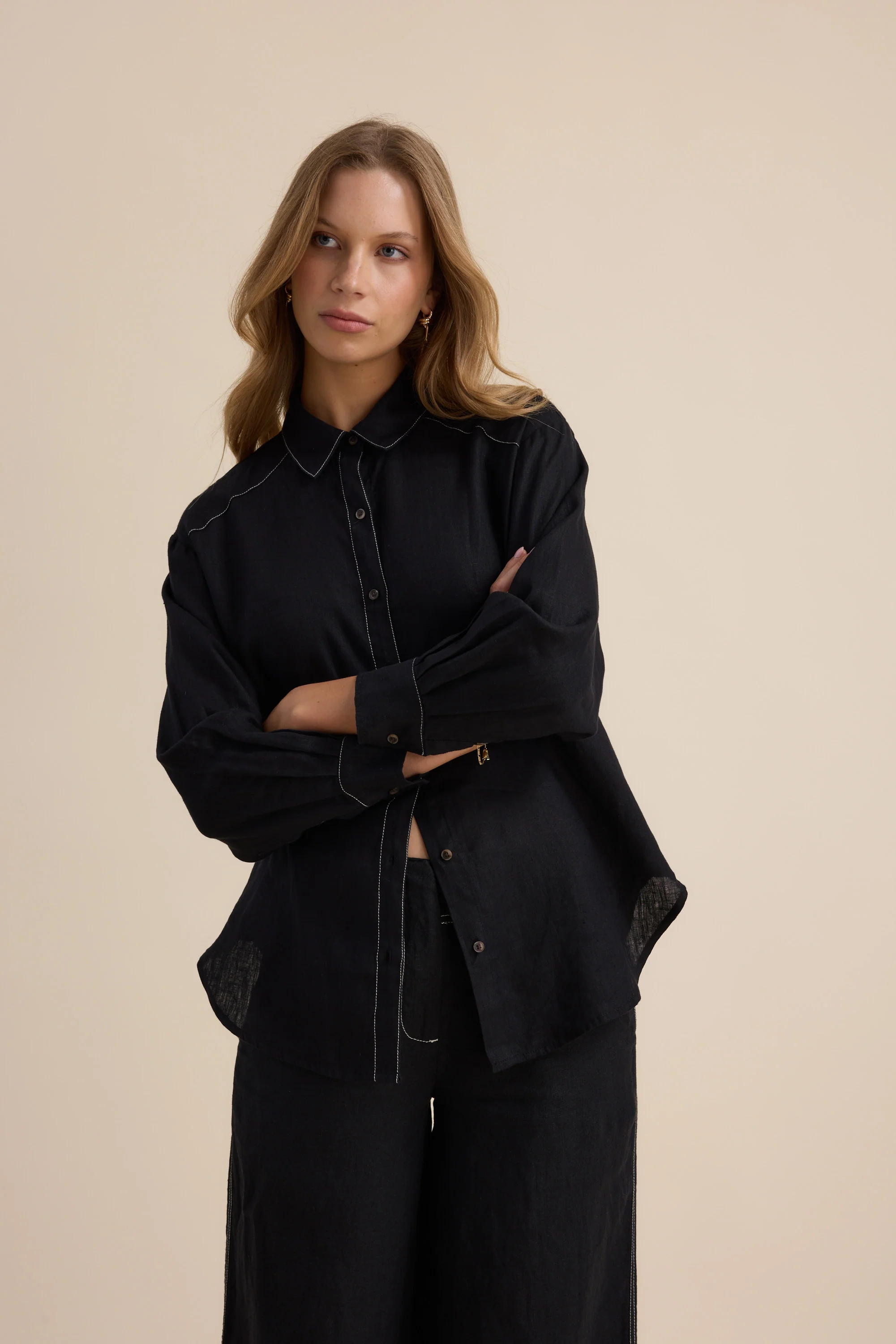 The Contrast Stitch Linen Shirt - Image 3