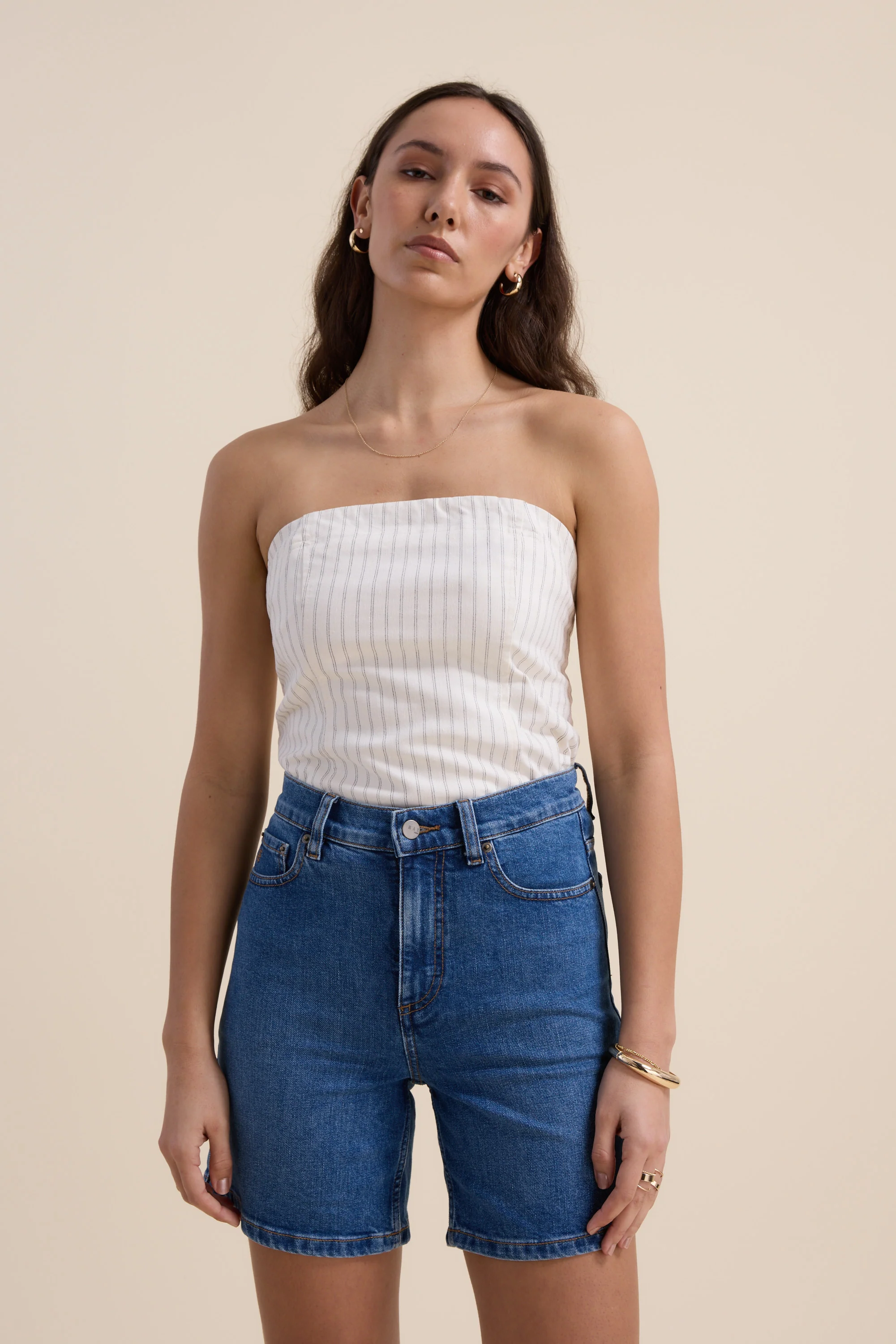 The Effortless Denim Short - Image 7