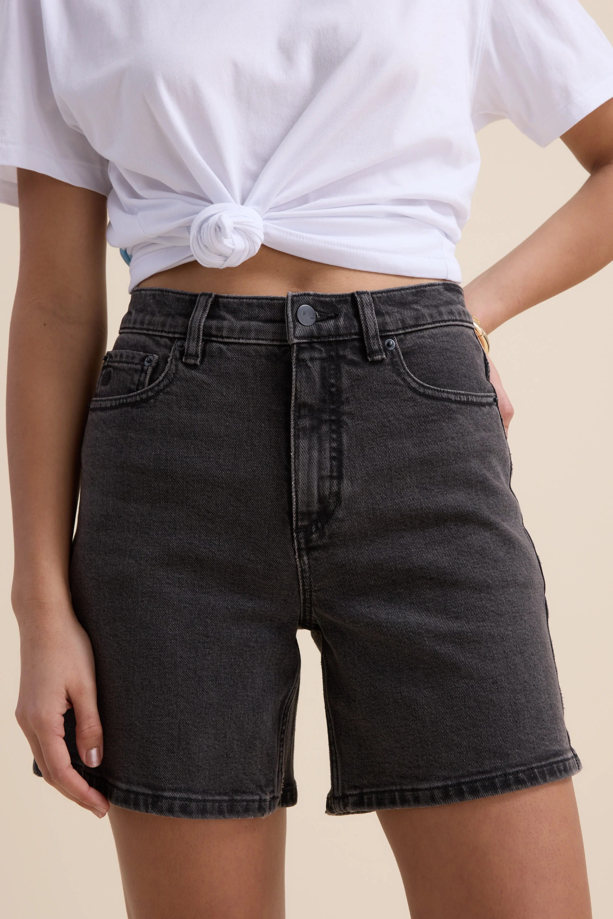 The Effortless Denim Short - Image 4