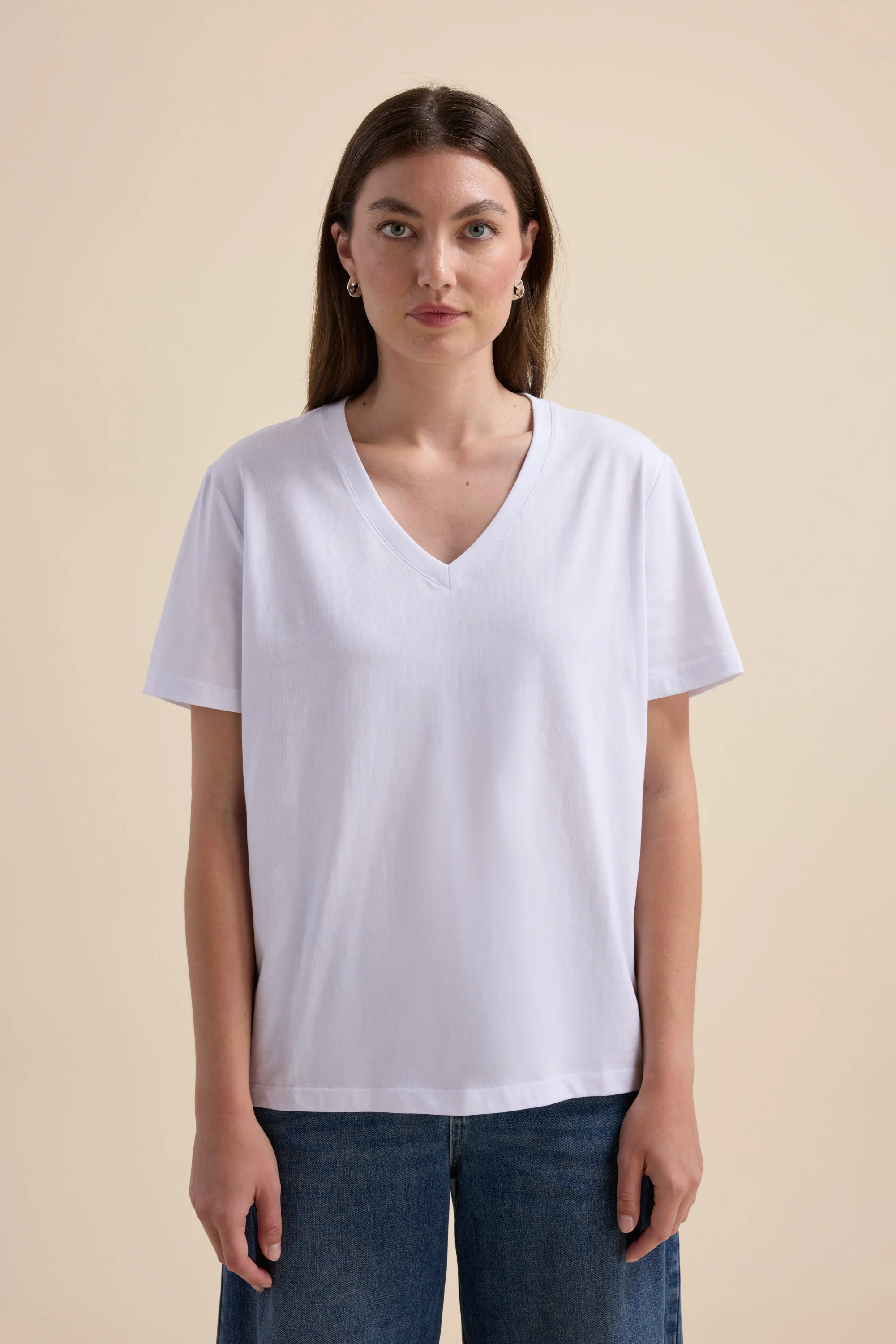 The Good Earth Cotton V Neck Tee - Image 2