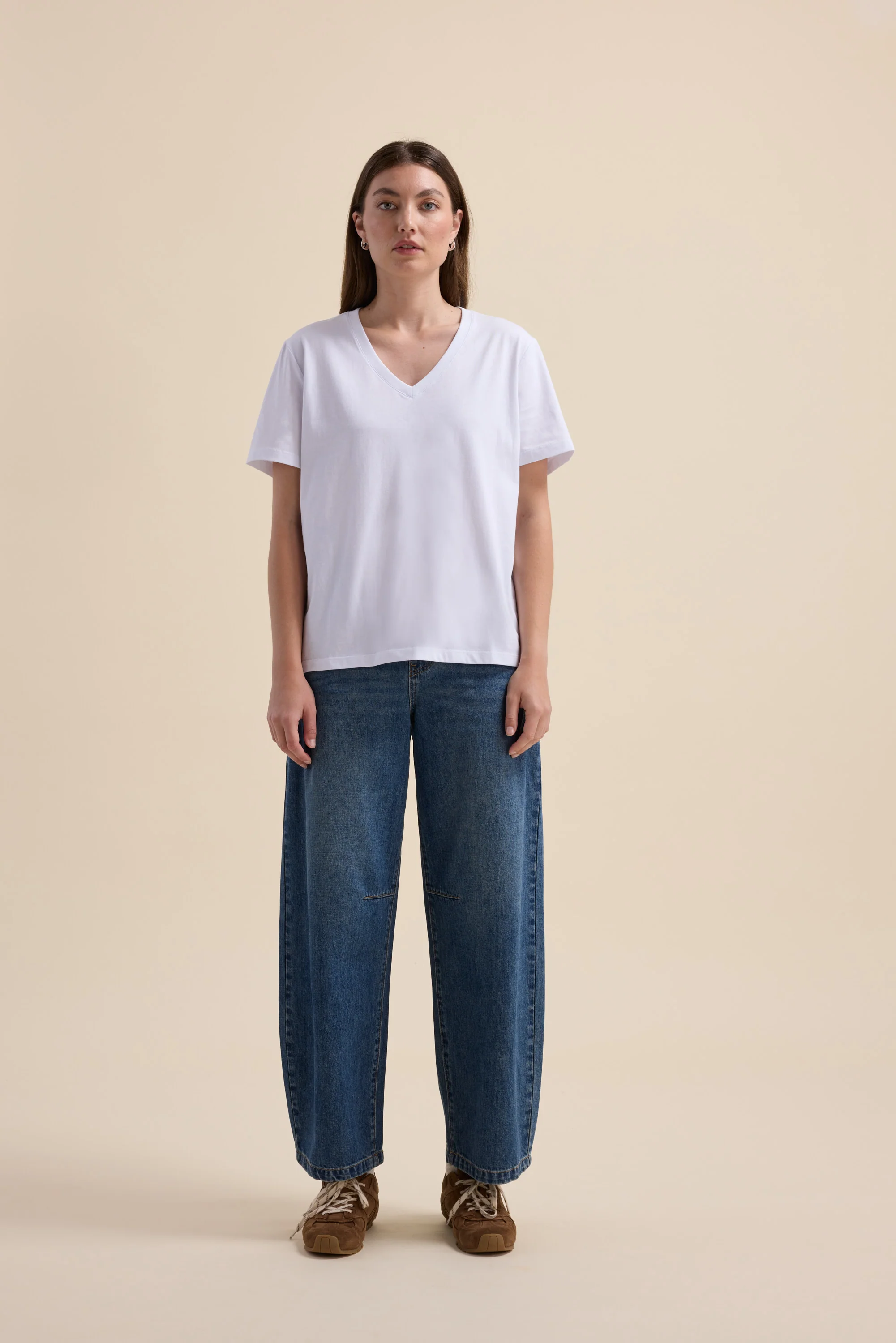 The Good Earth Cotton V Neck Tee - Image 5