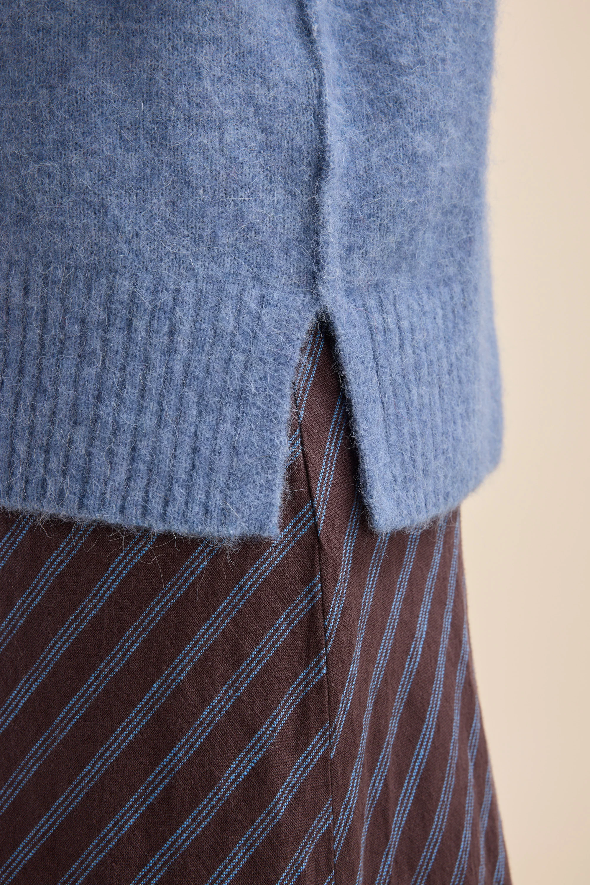 The Luxe Whisper Relaxed V Neck Sweater - Image 7