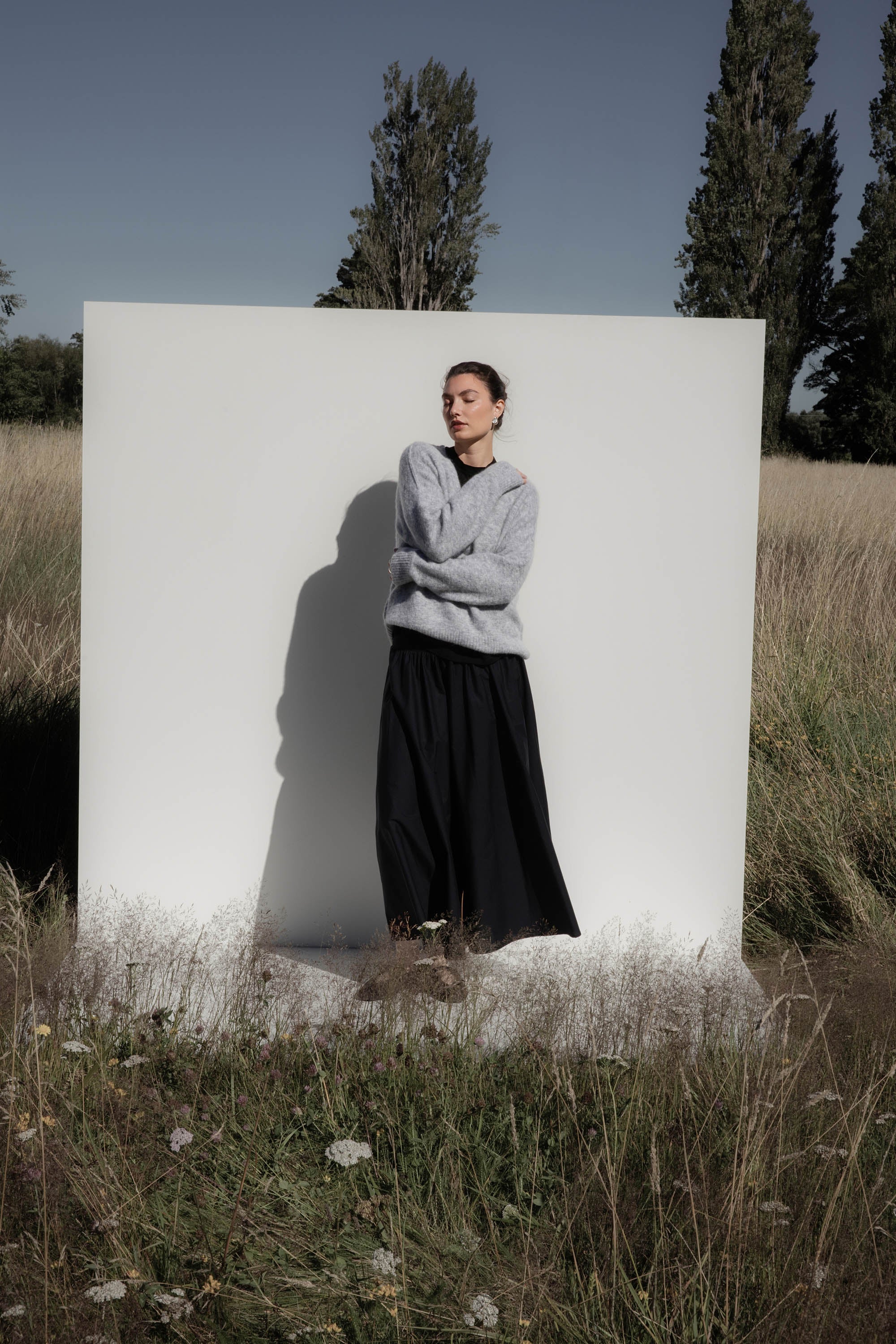 The Luxe Whisper Relaxed V Neck Sweater - Image 3