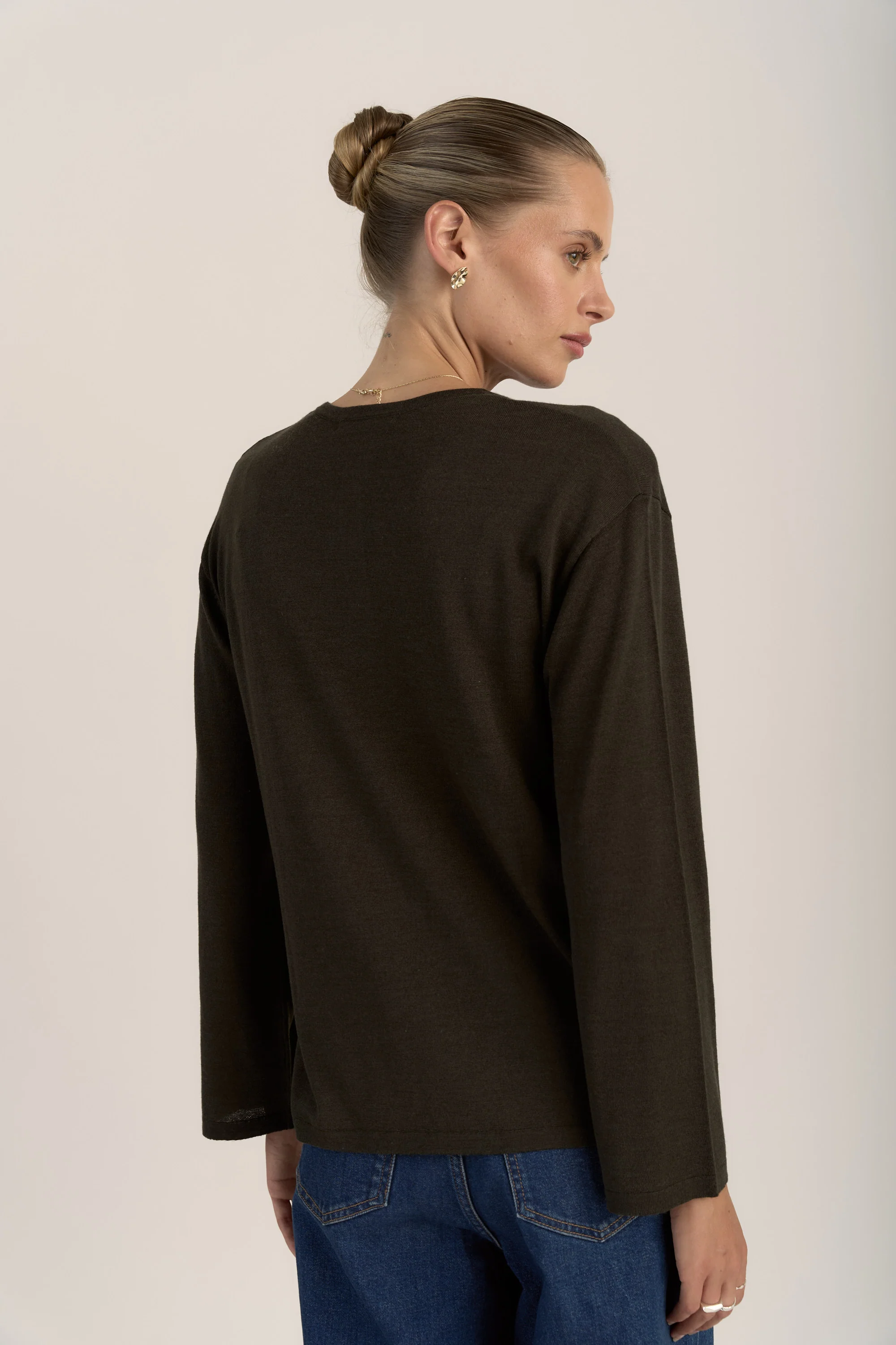 The Merino Silk Relaxed Top - Image 5