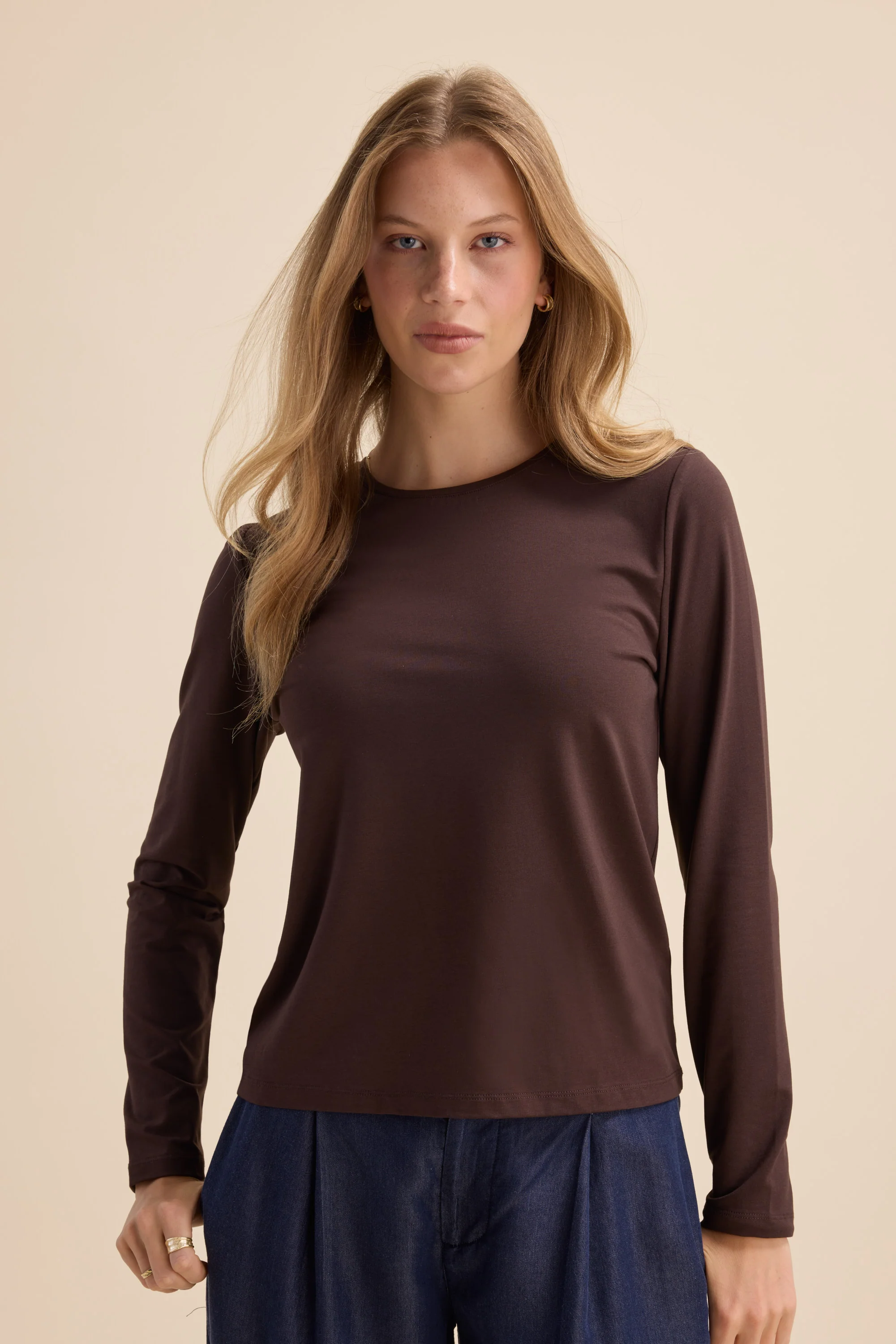 The Perfect Long Sleeve Crew Tee - Image 3