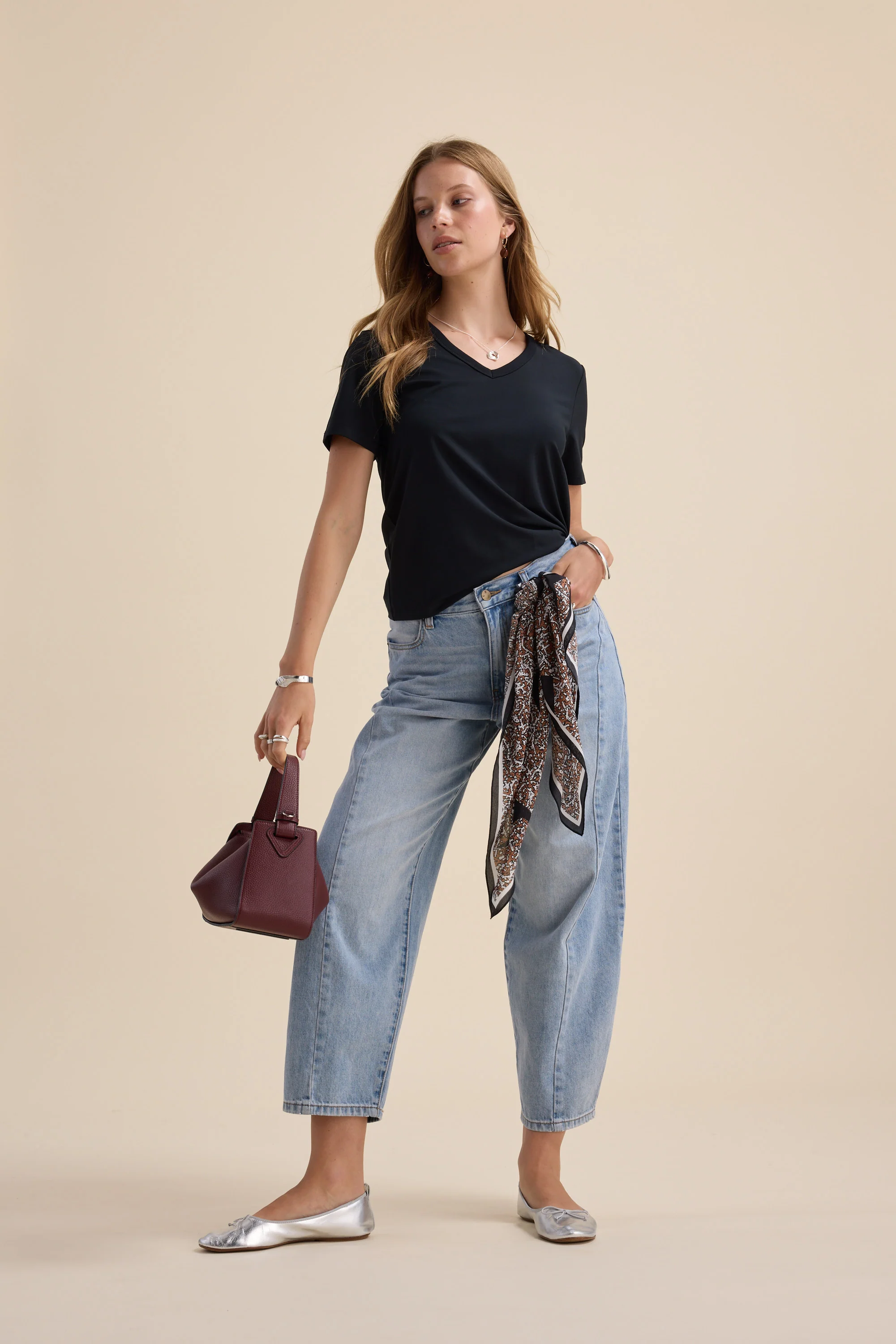 The Perfect Short Sleeve V Neck Tee - Image 4