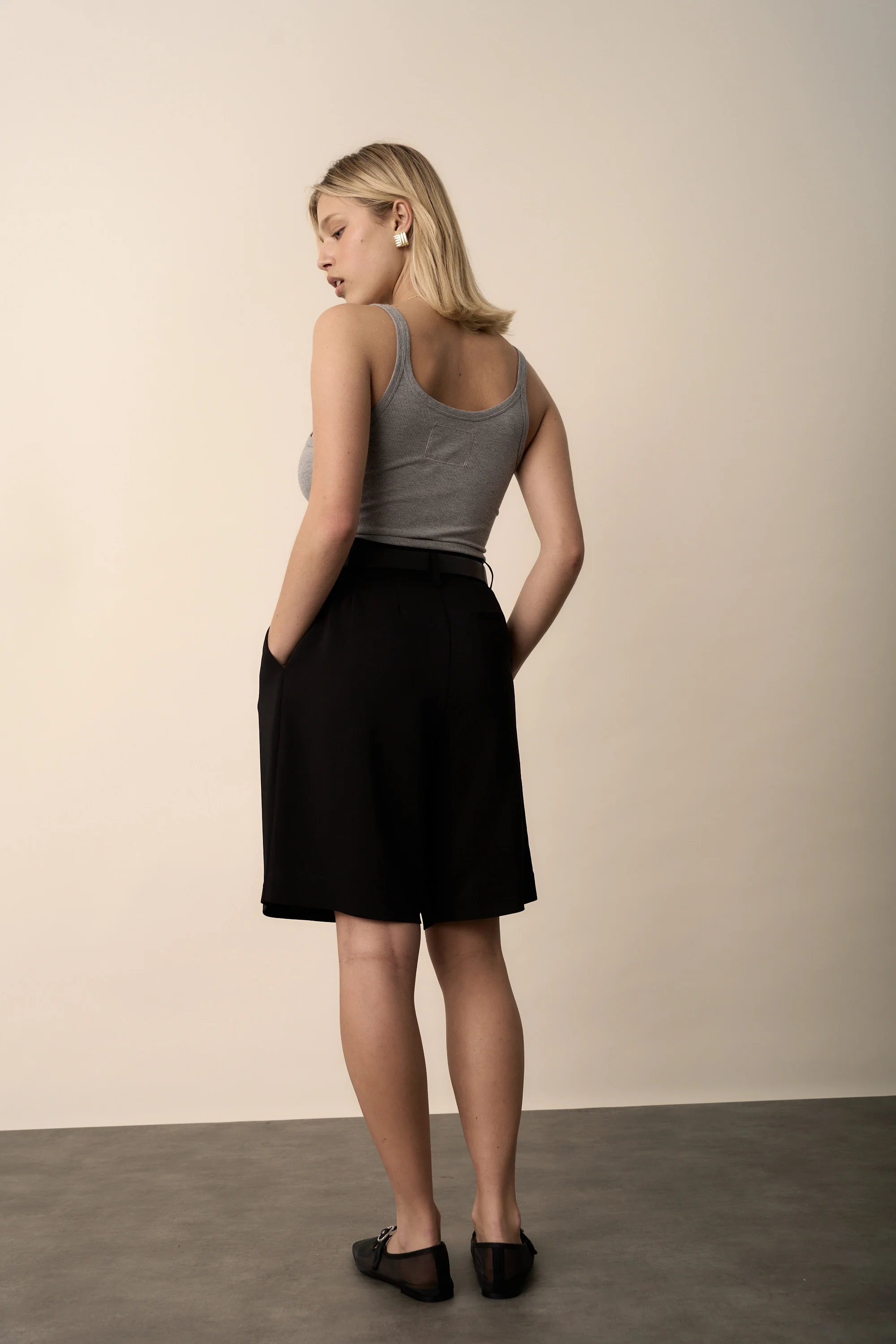 The Pleat Front Short - Image 5