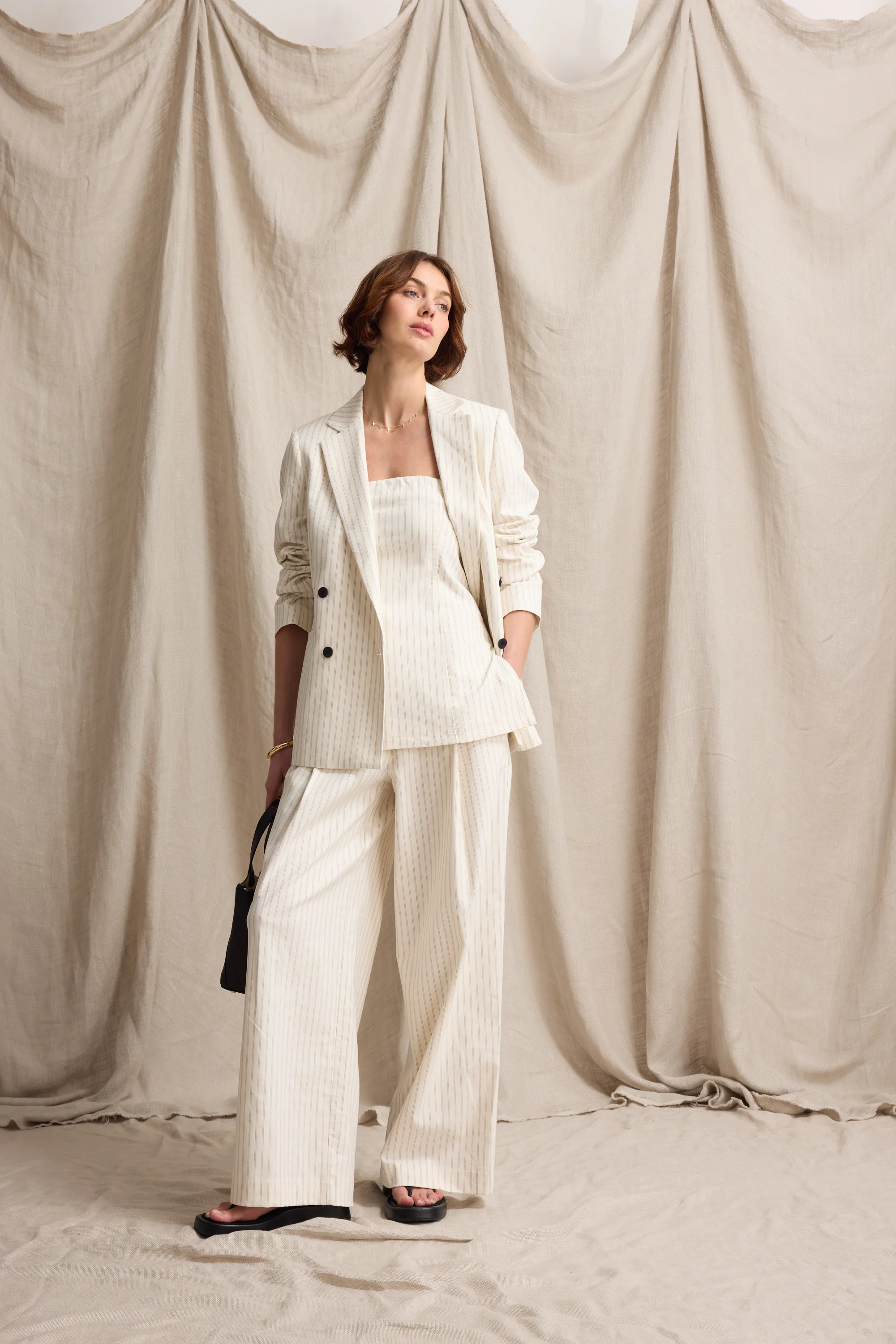 The Tailored Top - Image 8
