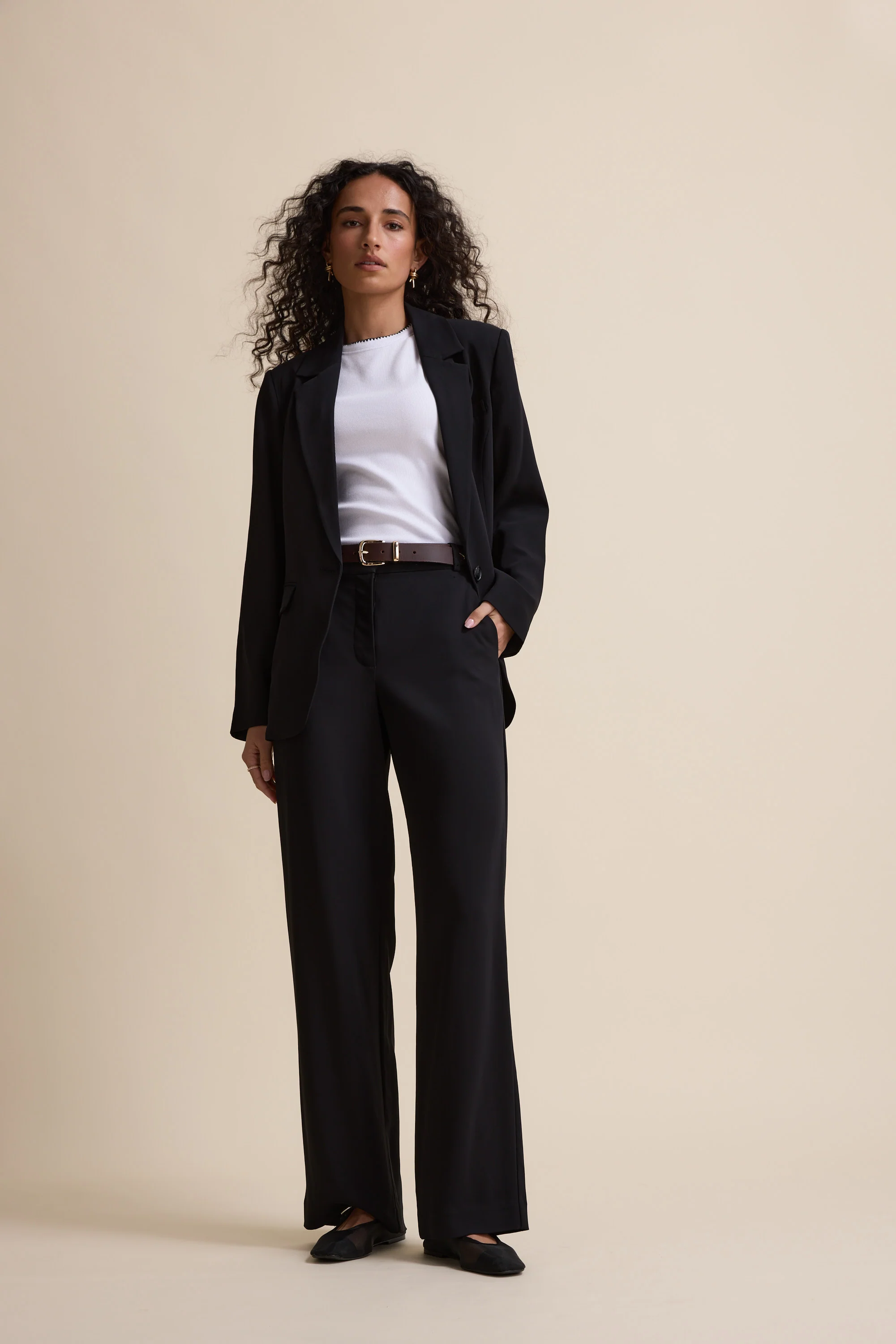 The Wide Leg Pant - Image 3