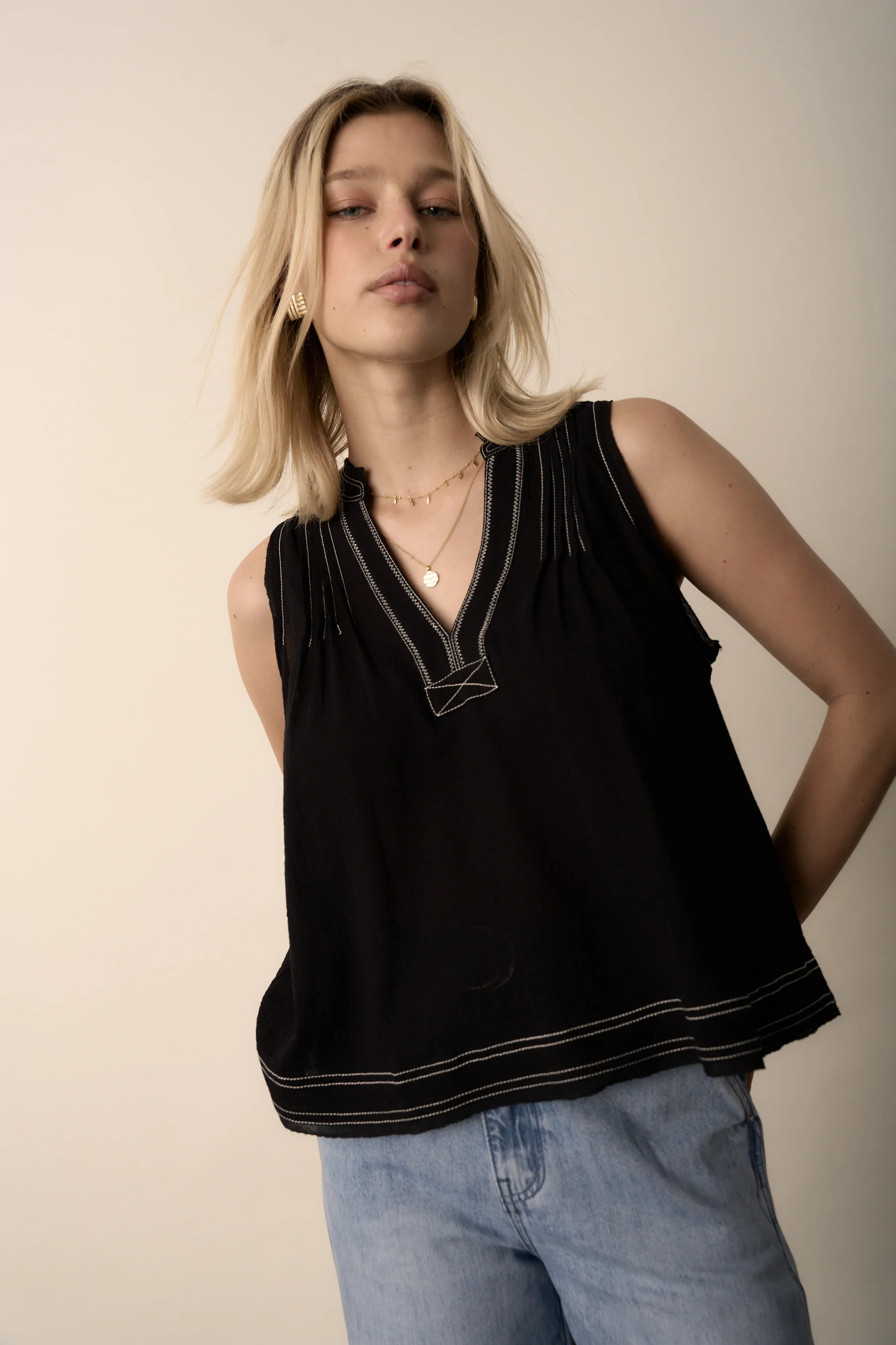 Wren Contrast Stitch Sleeveless Top - Image 2